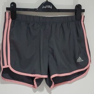 𝅺adidas small grey and pink S3" aeroready athletic running shirts